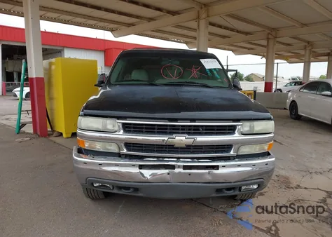 2001 Chevrolet Tahoe Lt z USA, uszkodzony, nr VIN 1GNEK13T61R205810